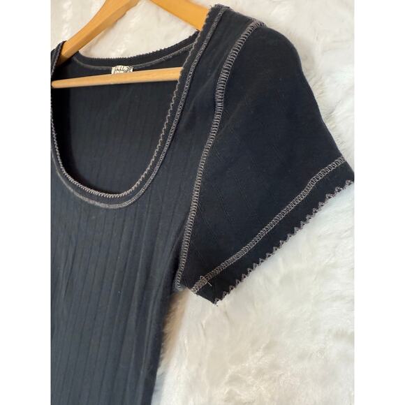 Free People Lot of 2 Short Sleeve Crop Tops Cream Henley / Black Scoop XS / S - Picture 8 of 16